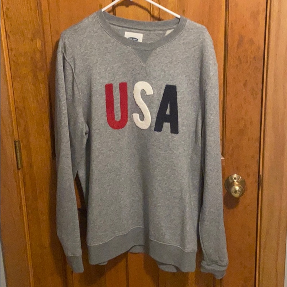 USA crewneck